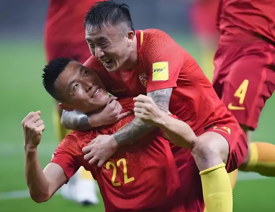 超凡电竞 版本更替下的老将转型：从对线压制到地图控制的二次定位